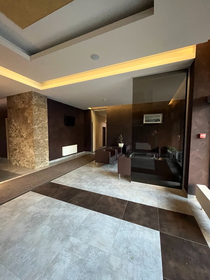 продажа двухкомнатной квартиры номер A-173368 в Приморском районе, фото номер 12
